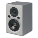 Active and passive loudspeakers